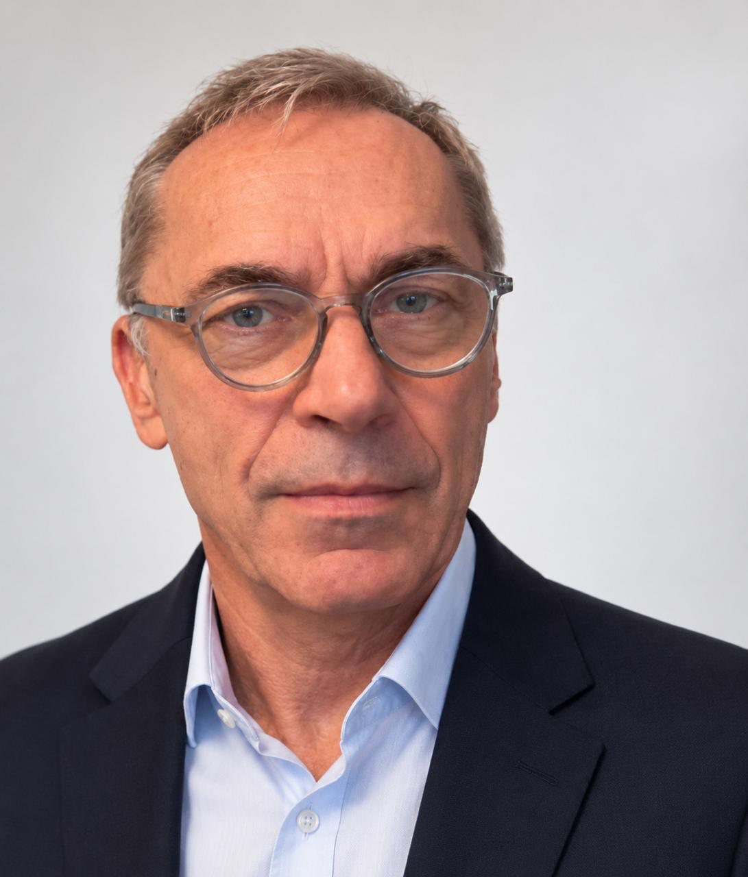 Julius Fraenzl, Chief Operating Officer of SANA AI